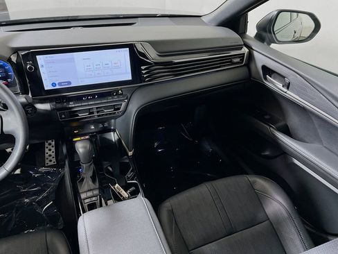 Certified 2025 Toyota Camry XSE FWD image 21