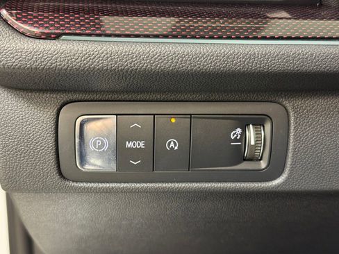 New 2026 Chevrolet Traverse RS FWD image 32