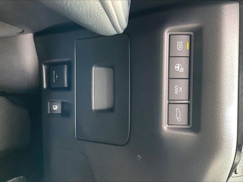 Used 2026 Toyota Grand Highlander AWD Hybrid image 34