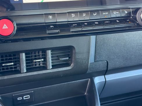 Used 2025 Chevrolet Brightdrop 400 image 18