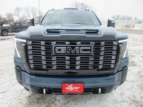 New 2026 GMC Sierra 2500 Denali Ultimate image 11