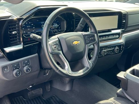 Certified 2023 Chevrolet Silverado 1500 LT AWD/4WD image 20