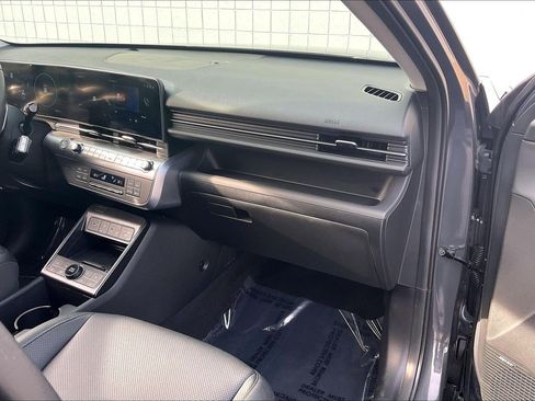 Used 2024 Hyundai Kona Limited image 21