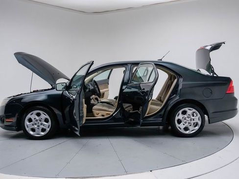 Used 2010 Ford Fusion SE image 18