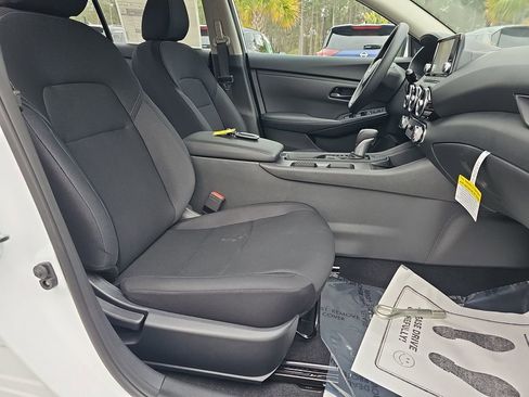New 2025 Nissan Sentra S image 13