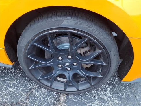 Used 2019 Ford Mustang Coupe w/ Ecoboost Performance Package image 5