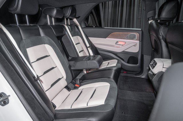 New 2026 Mercedes-Benz GLE 53 AMG 4MATIC image 13