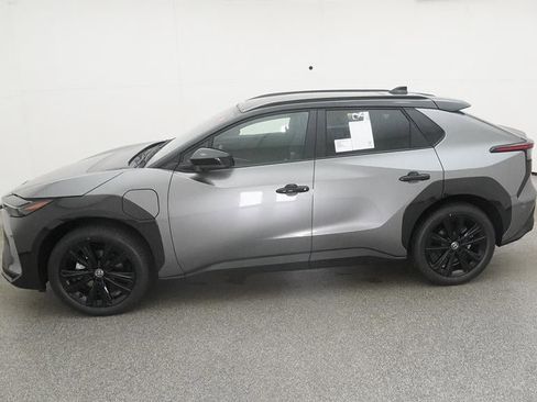New 2025 Toyota bZ4X AWD image 41