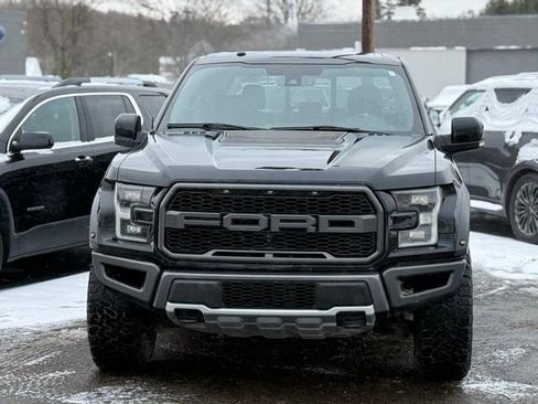 Certified 2018 Ford F150 Raptor w/ Equipment Group 802A Luxury image 33