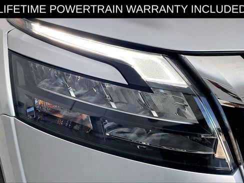 Used 2025 Nissan Pathfinder Platinum w/ Cargo Package AWD/4WD image 40