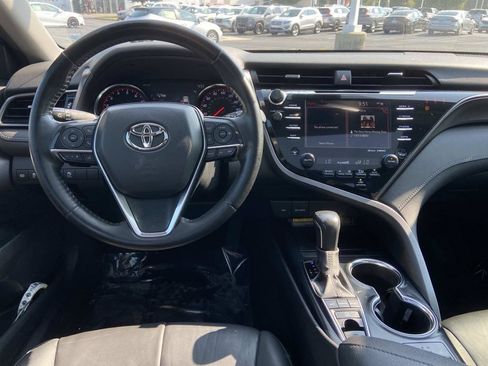 Used 2020 Toyota Camry XSE FWD image 15