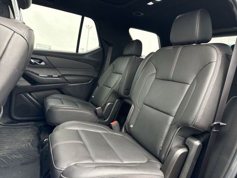 Certified 2022 Chevrolet Traverse RS image 25