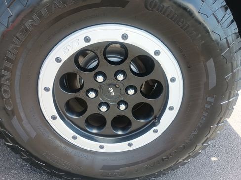 Used 2013 Ford F150 Raptor w/ Luxury Equipment Group AWD/4WD image 12