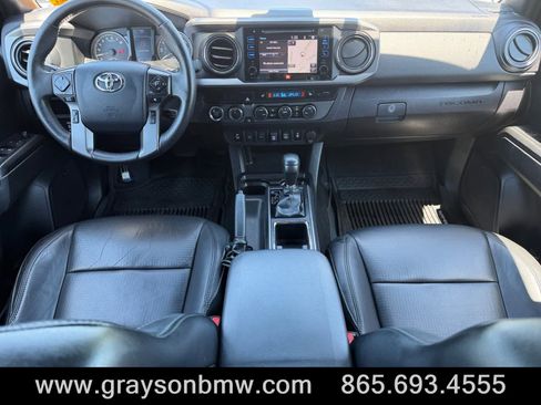 Used 2019 Toyota Tacoma TRD Off-Road AWD/4WD image 19