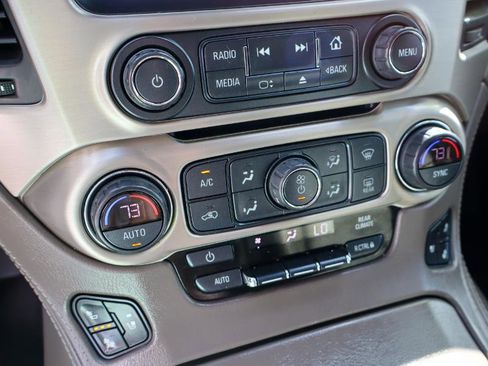 Used 2019 GMC Yukon Denali w/ Open Road Package image 22