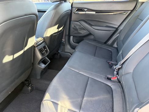 Certified 2024 Kia Seltos EX image 15