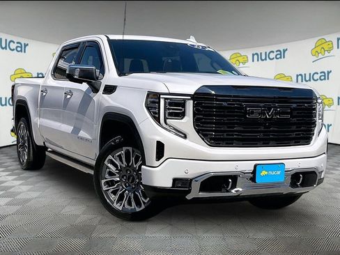 Used 2023 GMC Sierra 1500 Denali Ultimate AWD/4WD image 1