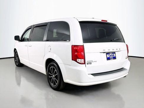 Used 2018 Dodge Grand Caravan GT FWD image 5