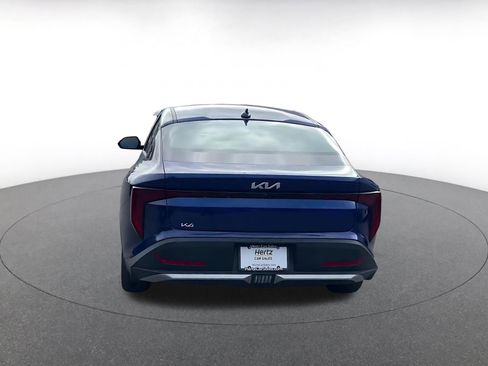 Used 2025 Kia K4 LXS image 10