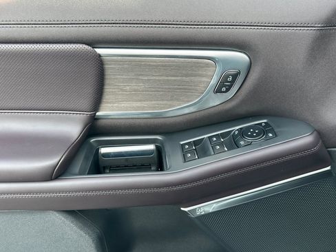 New 2025 Ford Expedition Platinum w/ Platinum Ultimate Package image 11