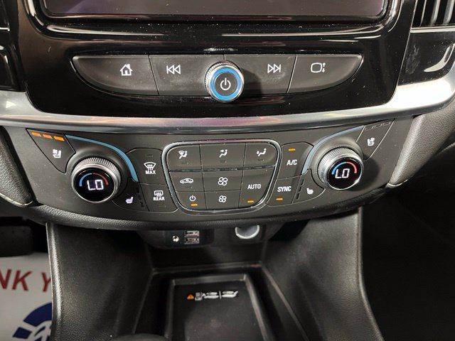 Used 2023 Chevrolet Traverse Premier w/ Redline Edition AWD/4WD image 32
