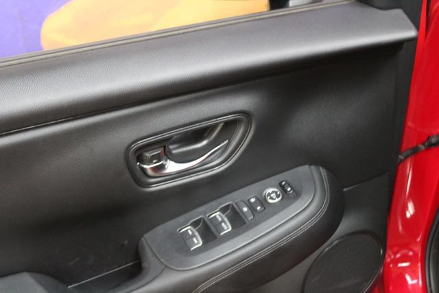 Used 2024 Honda HR-V EX-L image 13