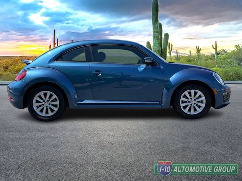 Used 2019 Volkswagen Beetle 2.0T S FWD image 3