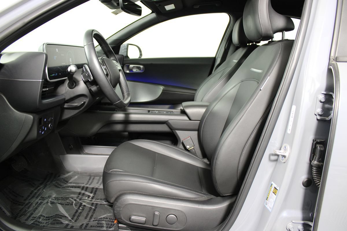 Used 2024 Hyundai Ioniq 6 SEL RWD image 10