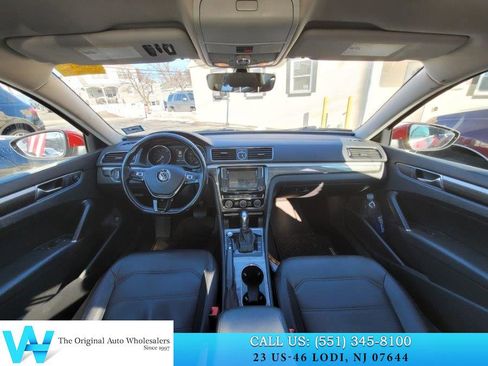 Used 2017 Volkswagen Passat 1.8T SE image 14