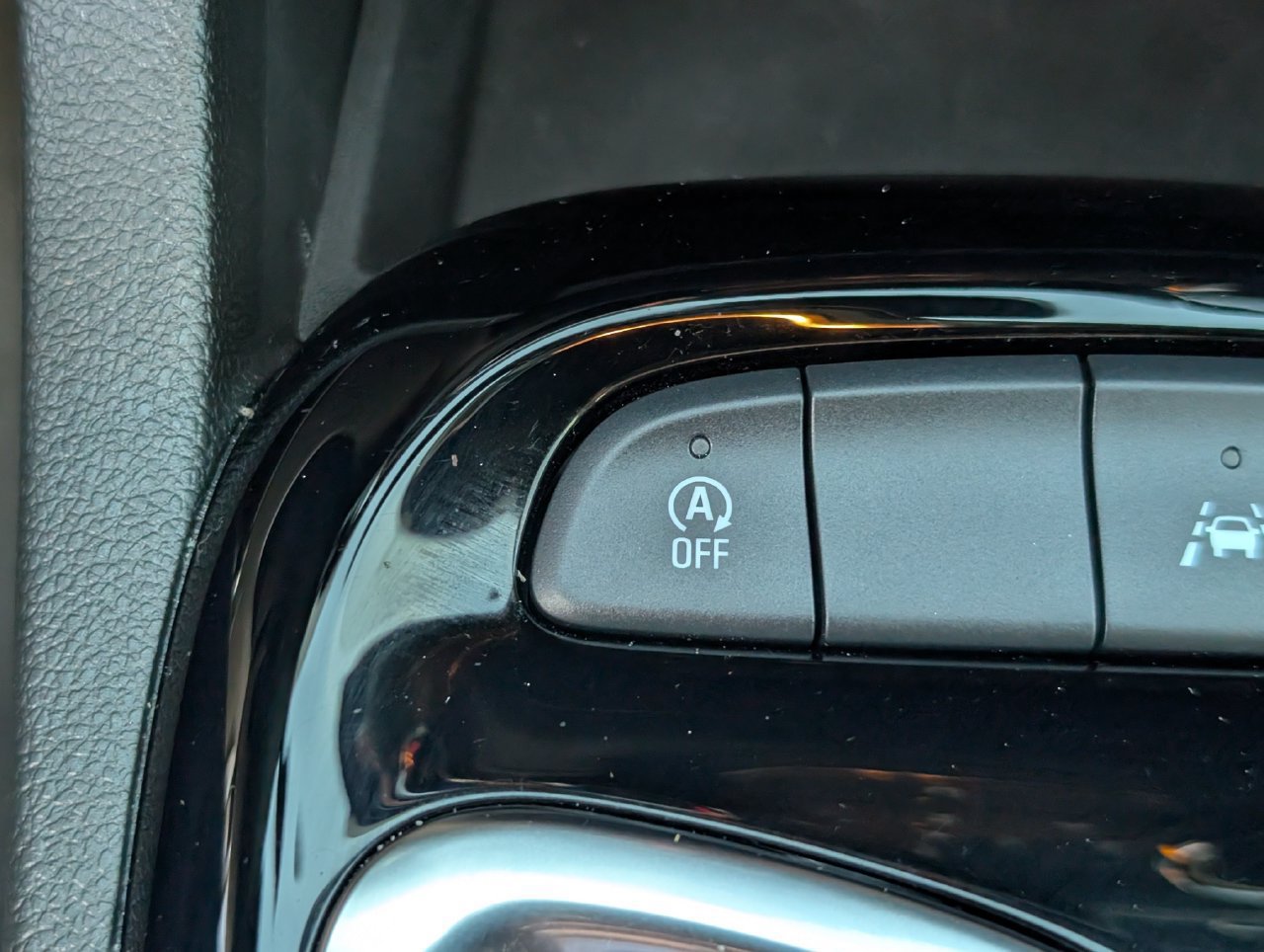 Used 2024 Buick Encore GX Preferred FWD image 18