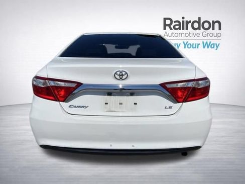 Used 2015 Toyota Camry LE FWD image 6