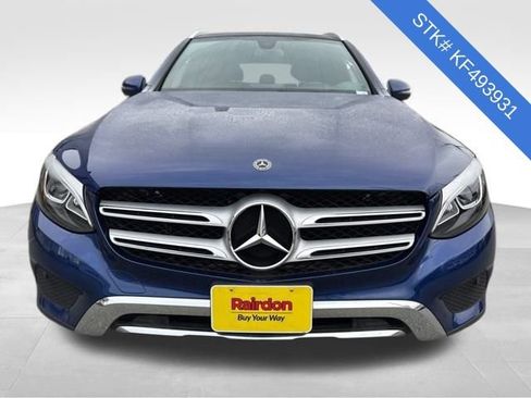 Used 2019 Mercedes-Benz GLC 350e 4MATIC image 2
