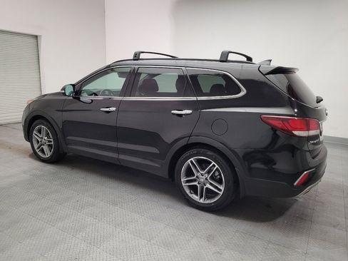 Used 2018 Hyundai Santa Fe AWD image 3
