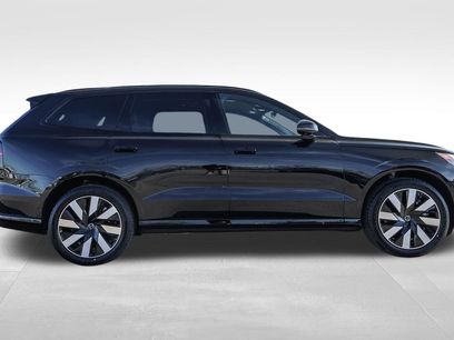 New 2026 Volvo EX90 Plus