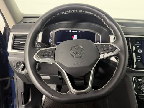 Used 2023 Volkswagen Atlas SEL AWD/4WD image 24