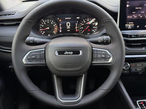 New 2026 Jeep Compass Latitude AWD/4WD image 12