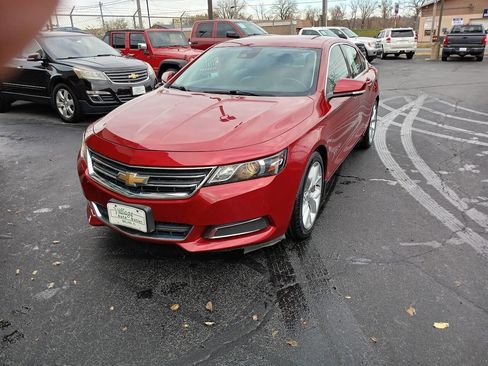 Used 2015 Chevrolet Impala LT image 2