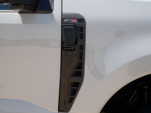 New 2026 Ford F250 XL w/ STX Appearance Package AWD/4WD image 8