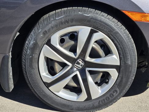 Used 2018 Honda Civic LX image 13