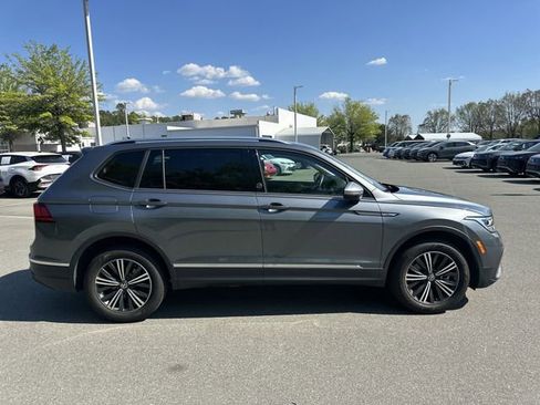 Used 2024 Volkswagen Tiguan Wolfsburg Edition image 6