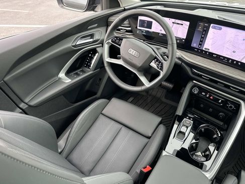 New 2026 Audi Q5 Premium Plus image 29