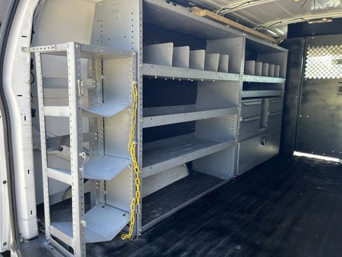 Used 2017 Chevrolet Express 2500 image 13