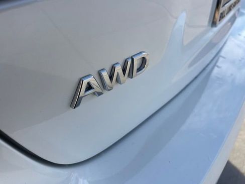 Used 2023 INFINITI Q50 Sensory image 7