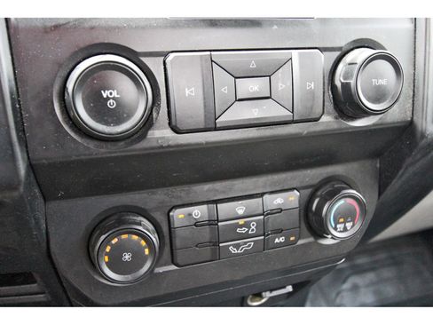 Used 2020 Ford F150 XL w/ Equipment Group 101A Mid RWD image 26