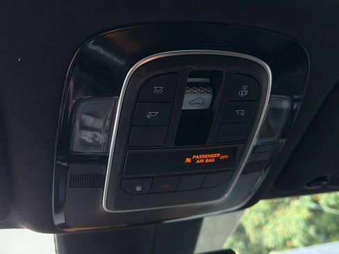 Used 2022 Hyundai Santa Fe Calligraphy AWD/4WD image 35