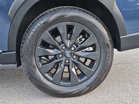 Used 2023 Subaru Outback Onyx Edition image 35