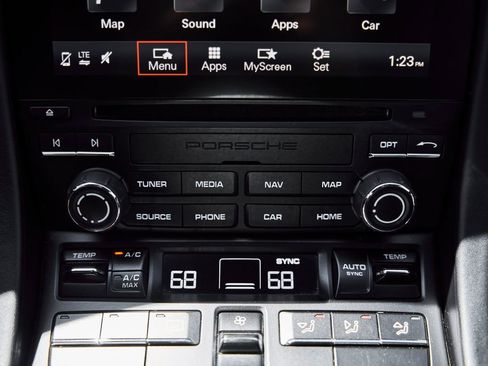 Used 2018 Porsche 911 GT3 RWD image 63