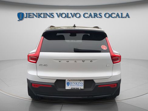 New 2024 Volvo XC40 Recharge Ultimate w/ Protection Package Premier image 7