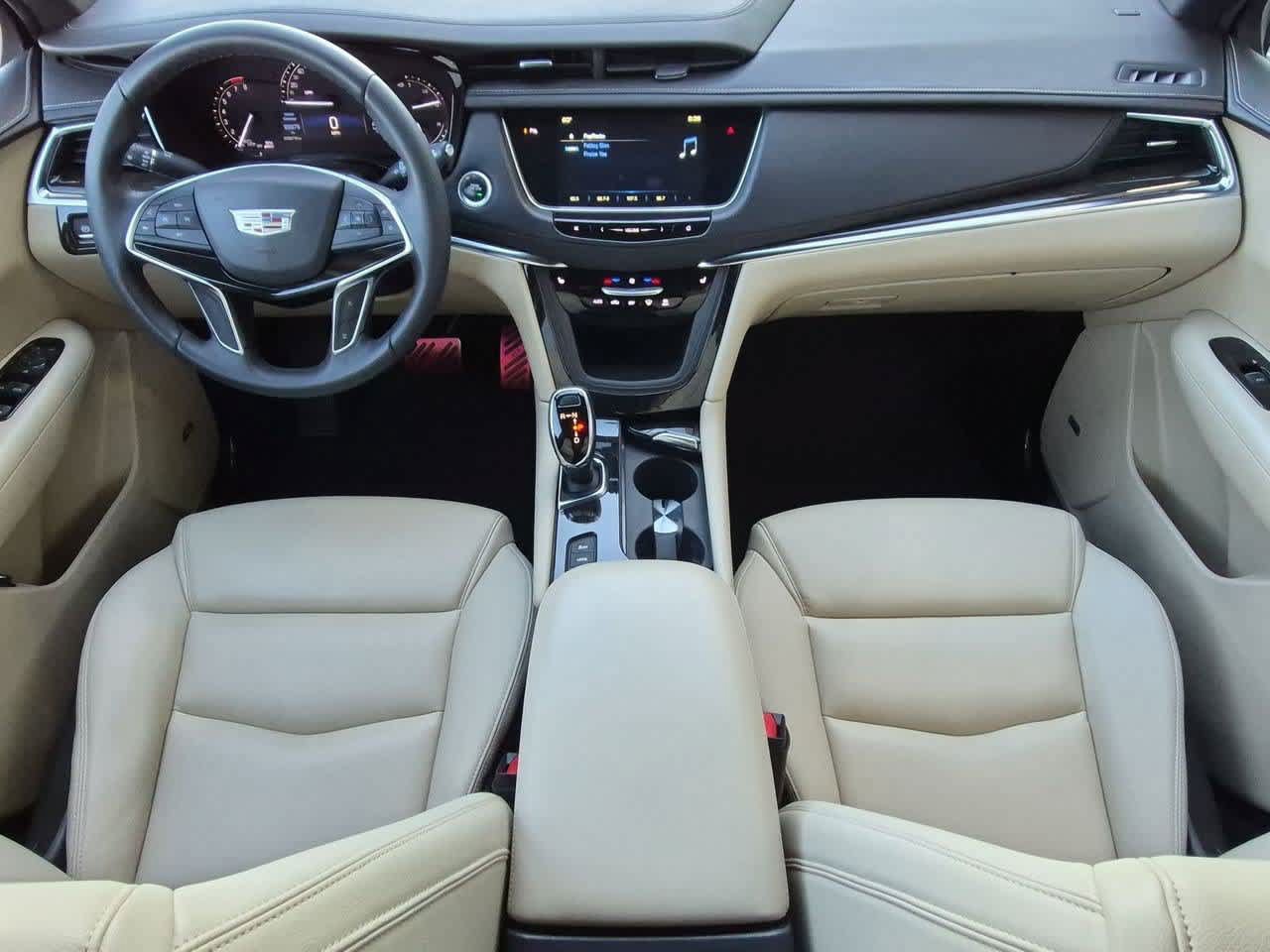 Used 2018 Cadillac XT5 AWD image 15