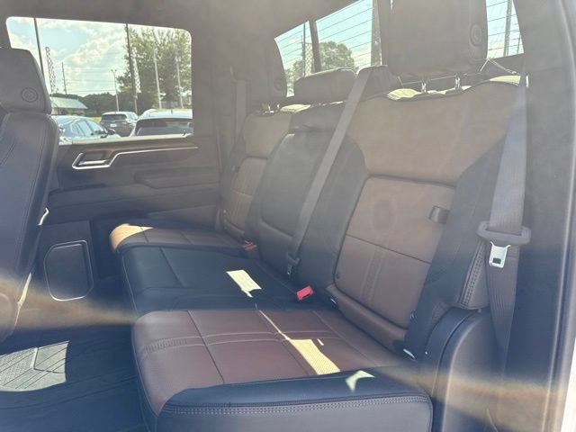 Used 2025 Chevrolet Silverado 3500 High Country w/ High Country Premium Package AWD/4WD image 38